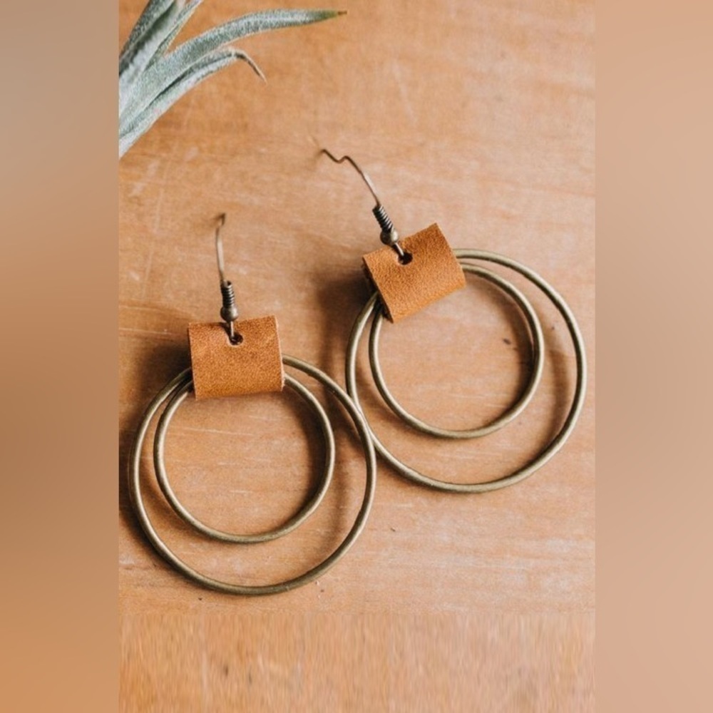 NEW Boutique Simple Beans Double Loop Drop Earrings with Faux Leather Detail